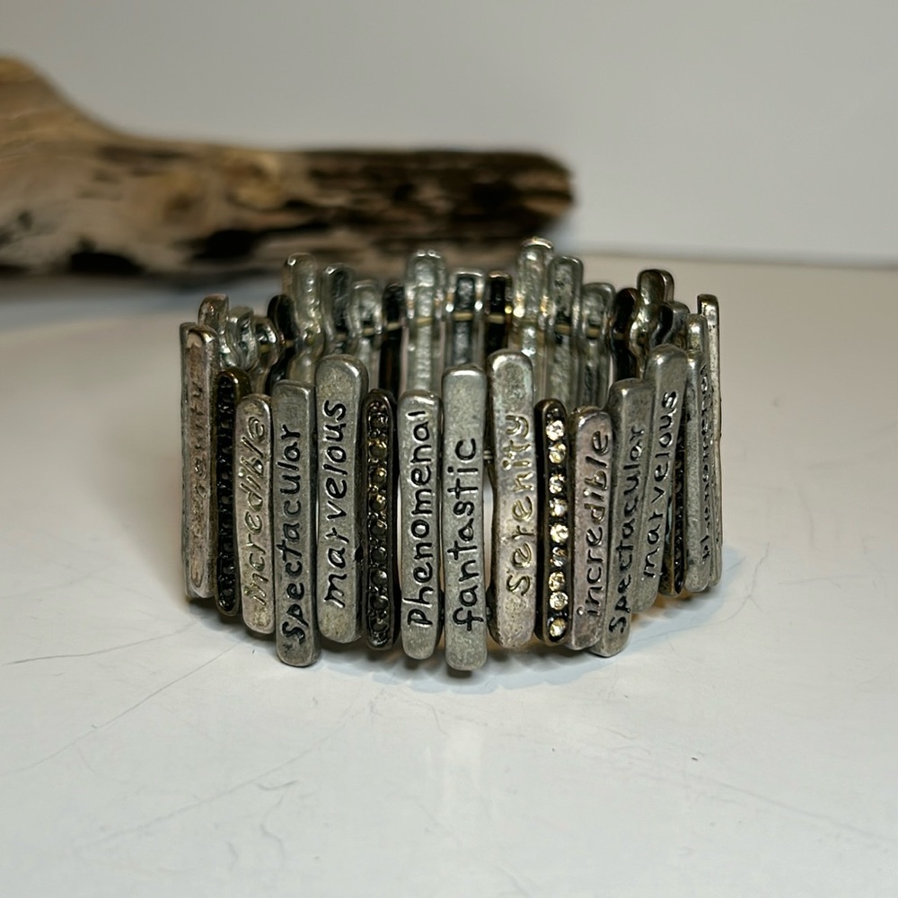 Inspirational Words Bracelet - Stretchy - Engraved Motivational Gift